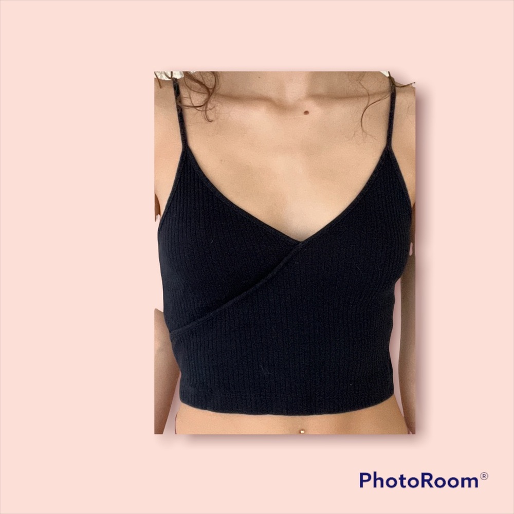 black cropped tank top from topshop